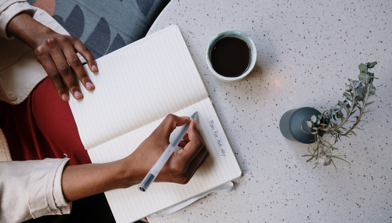 banners site daly (3).png